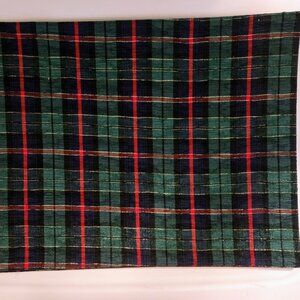 Set of six plaid placemats NWOT